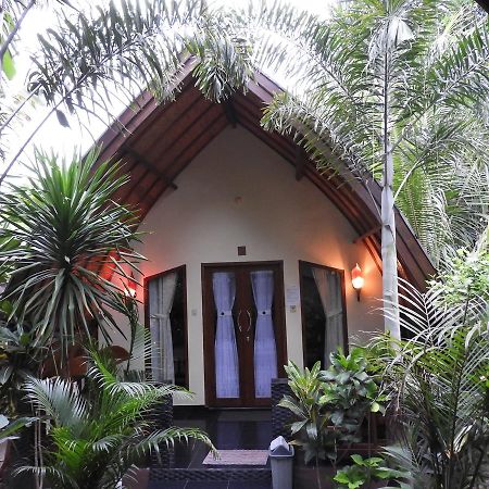 Toro Toro Bungalow กิลิไอร์ ภายนอก รูปภาพ