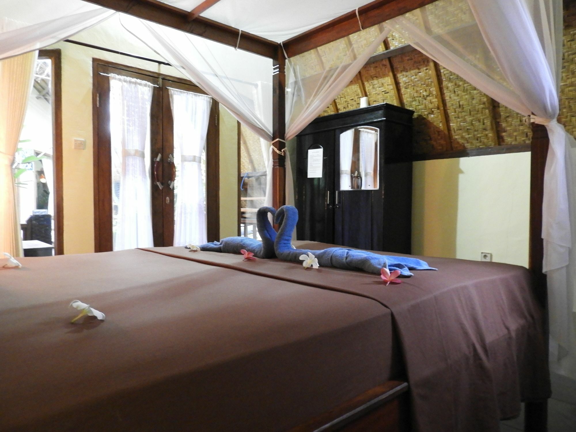 Toro Toro Bungalow กิลิไอร์ ภายนอก รูปภาพ